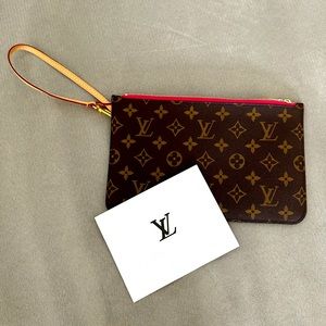 Louis Vuitton Clutch
